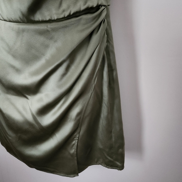 Reformation | Alanis 100% Silk Mini Dress in Sage Green - Size 2 - Picture 5 of 10